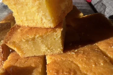 Pain de maïs maison moelleux et savoureux