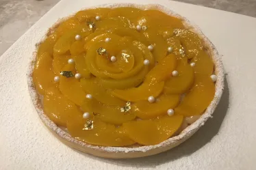 Rosace à la pêche et crème pâtissière