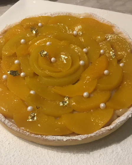 Rosace à la pêche et crème pâtissière