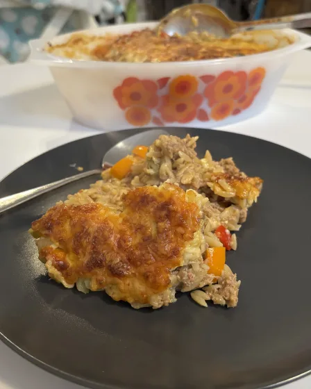 Gratin de pâtes grecques au haché et légumes (recette facile et familiale)