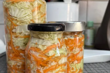 Chou chinois et carottes mariné au vinaigre (recette facile maison)