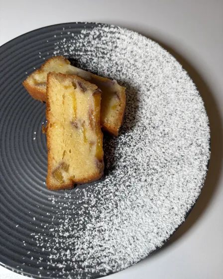 Gâteau renversé aux pêches (version moule à cake)